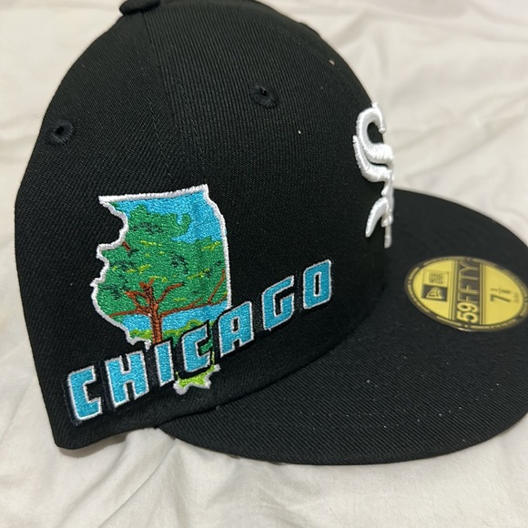 New Era Chicago White Sox fitted 7 1/8 - Picture 2 of 4